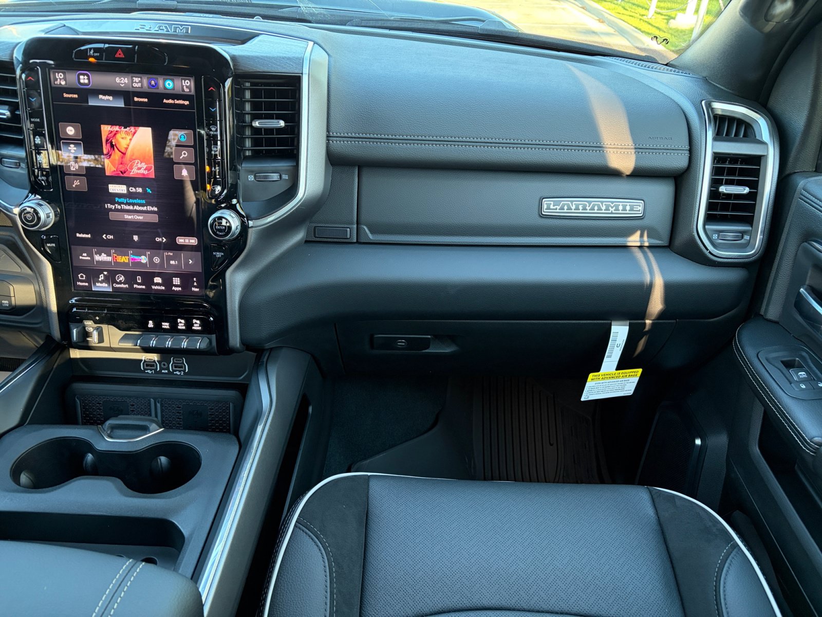 New 2027 RAM 2500 Laramie w/ Night Edition AWD/4WD image 22