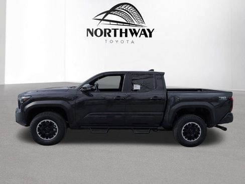 New 2026 Toyota Tacoma TRD Off-Road AWD/4WD image 3