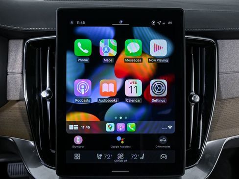 Certified 2026 Volvo XC90 T8 Ultra w/ Protection Package Premier image 18