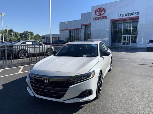 Used 2021 Honda Accord Sport image 1