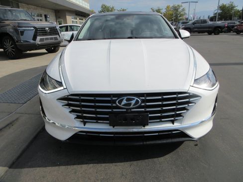 Used 2020 Hyundai Sonata Limited FWD image 14