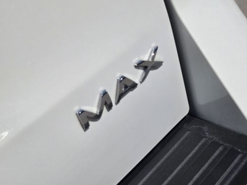 Certified 2023 Ford Expedition Max XLT image 12