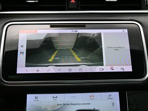 Used 2020 Land Rover Range Rover Evoque SE AWD/4WD image 26