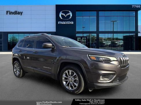Used 2019 Jeep Cherokee Latitude Plus FWD image 1