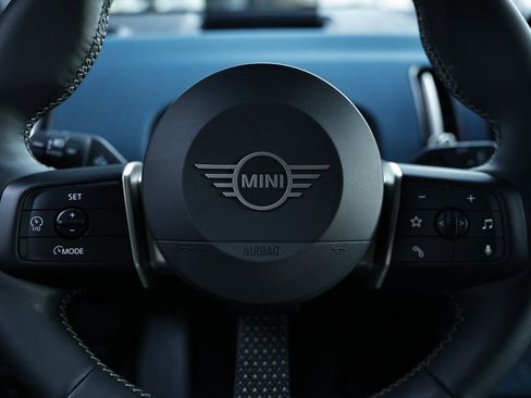 Used 2025 MINI Cooper Countryman S w/ Comfort Package Max image 33