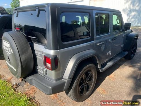 Used 2020 Jeep Wrangler Unlimited Sport AWD/4WD image 3