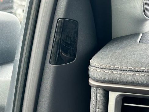 New 2025 Ford F150 Lightning Flash image 25