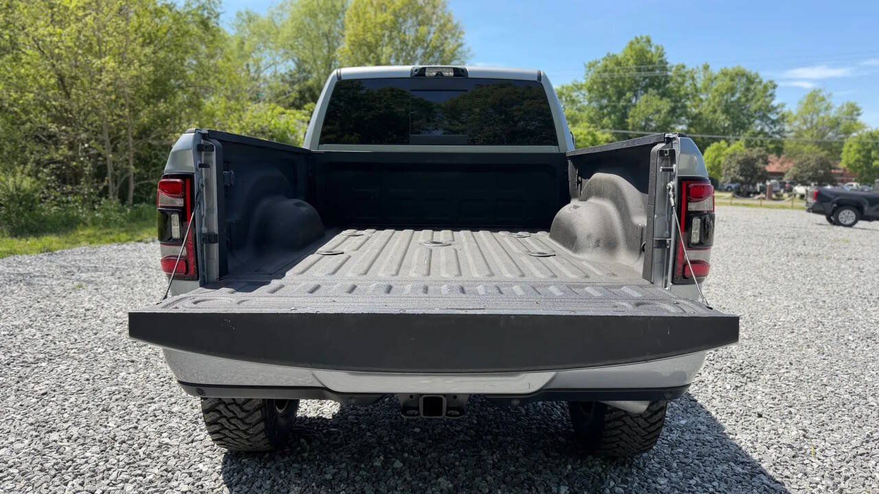 Used 2022 RAM 2500 Limited AWD/4WD image 7
