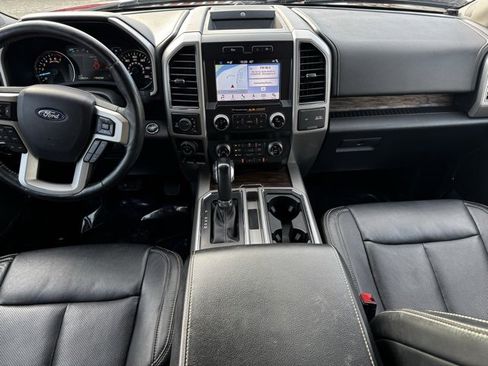 Used 2019 Ford F150 Lariat w/ Equipment Group 502A Luxury image 9