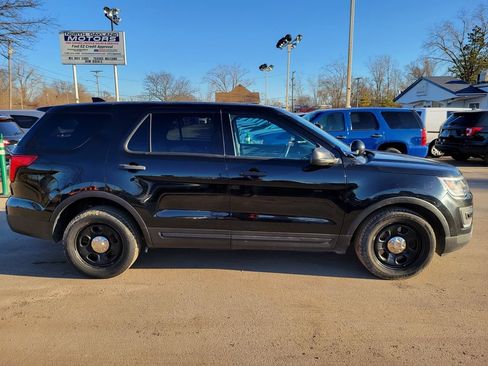 Used 2017 Ford Explorer 4WD Police Interceptor image 6