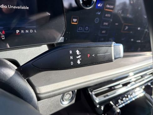 New 2026 Chevrolet Traverse LT w/ Sun and Wheel Package image 21