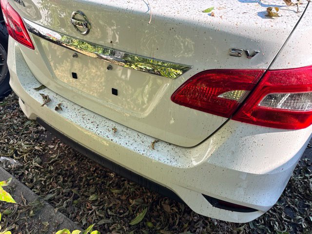 Used 2019 Nissan Sentra SV FWD image 3