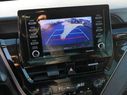 Used 2023 Toyota Camry LE image 20