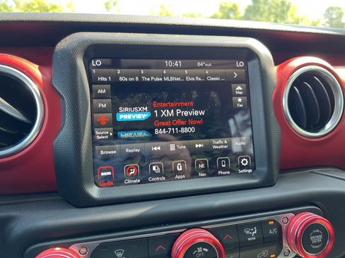 Certified 2018 Jeep Wrangler Unlimited Rubicon image 23