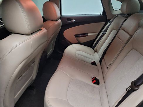 Used 2014 Buick Verano FWD image 18