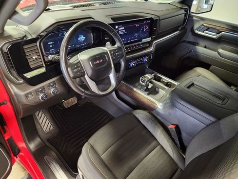 Certified 2022 GMC Sierra 1500 Elevation image 11