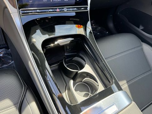 Certified 2026 Mercedes-Benz GLC 300 4MATIC image 15