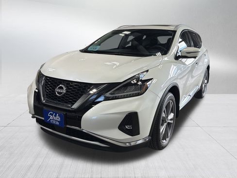 Used 2024 Nissan Murano Platinum w/ Cargo Package image 3