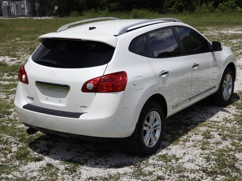 Used 2013 Nissan Rogue SV AWD/4WD image 11