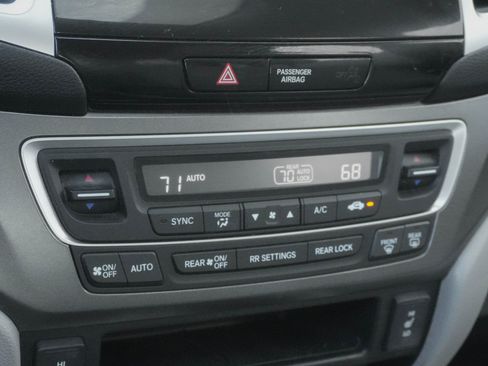 Used 2017 Honda Pilot EX-L image 22