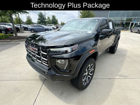 Used 2024 GMC Canyon AT4 w/ AT4 Premium Package AWD/4WD image 6