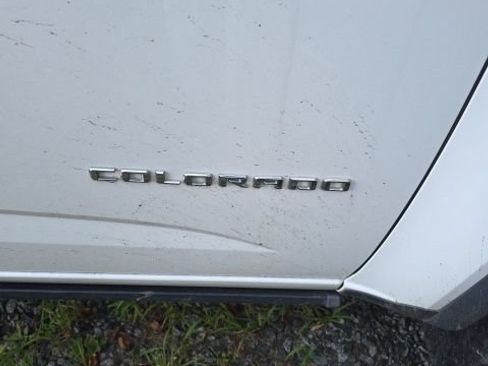 Used 2021 Chevrolet Colorado ZR2 AWD/4WD image 5