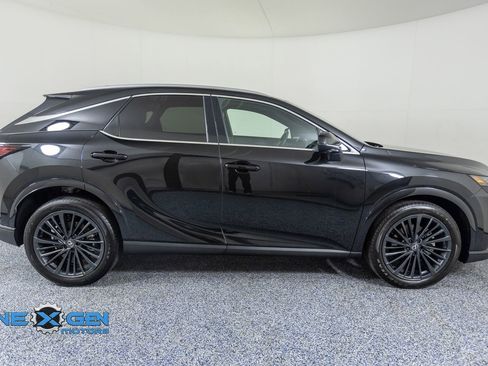 Used 2025 Lexus RX 350 Premium w/ Convenience Package AWD/4WD image 8