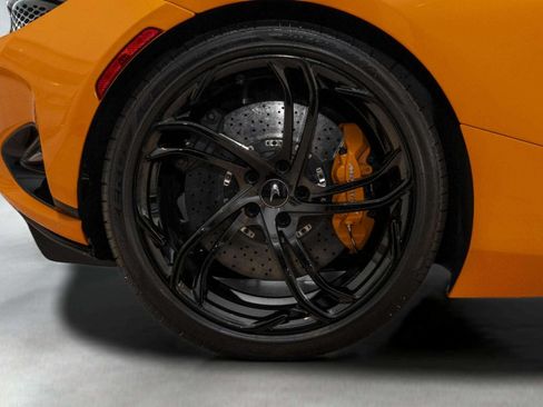 Used 2024 McLaren 750S Spider RWD image 48