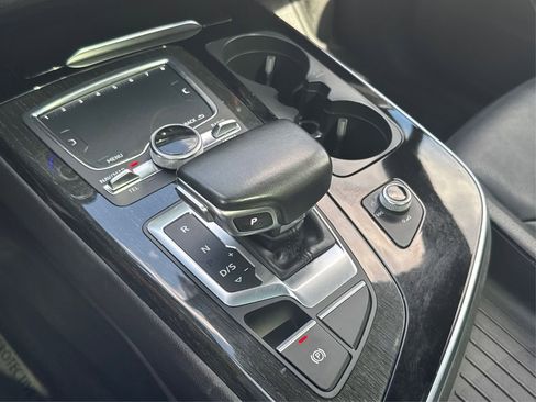 Used 2019 Audi Q7 3.0T Premium w/ Convenience Package image 42
