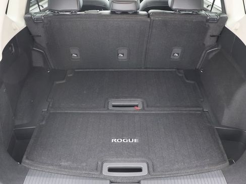 Used 2023 Nissan Rogue SL w/ SL Premium Package AWD/4WD image 27