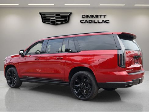 Certified 2026 Cadillac Escalade ESV Platinum Sport w/ LPO, Floor Liner Package AWD/4WD image 7