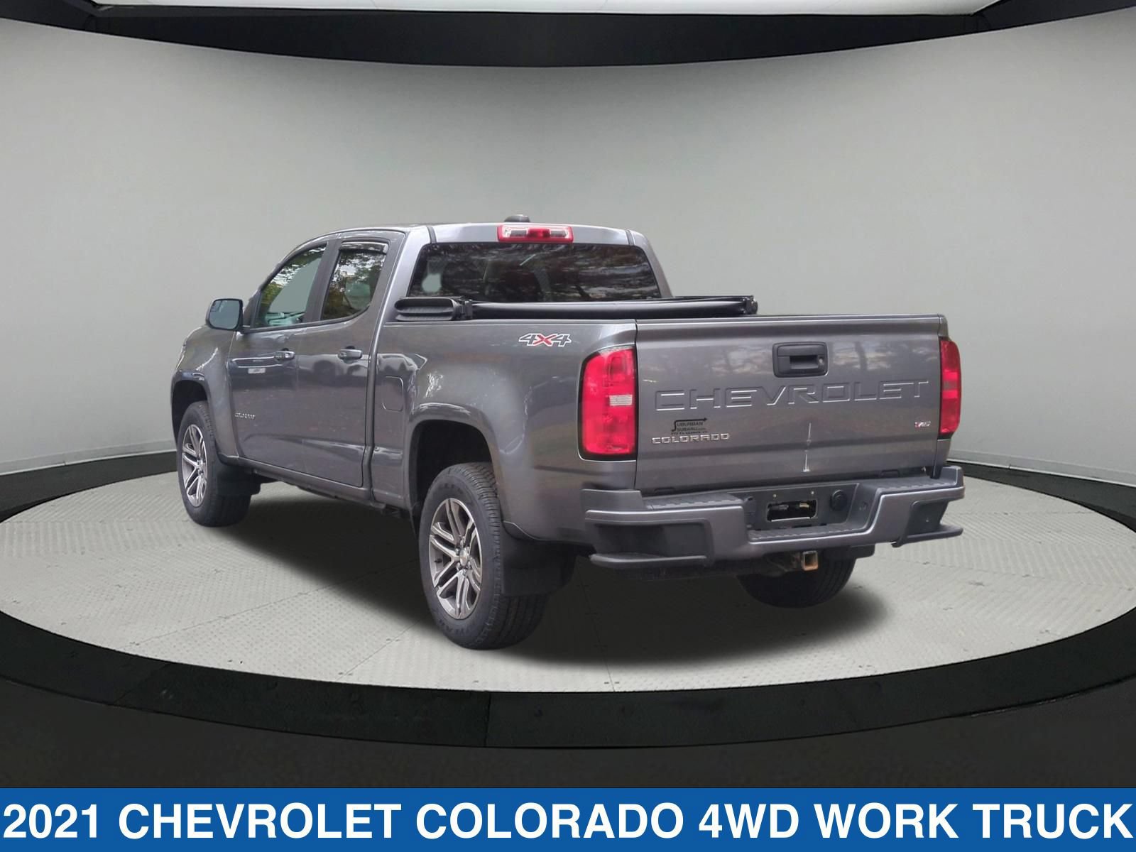 Used 2021 Chevrolet Colorado W/T AWD/4WD image 6