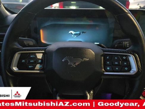 Used 2025 Ford Mustang Premium image 6
