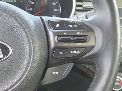 Used 2016 Kia Optima EX w/ Technology Package FWD image 9