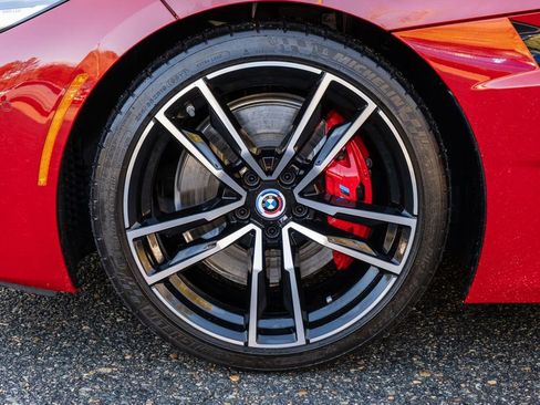 Used 2022 BMW Z4 M40i w/ Premium Package image 28