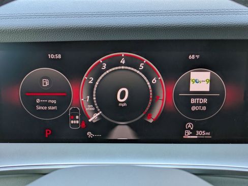 New 2026 Volkswagen Tiguan SE R-Line FWD image 41