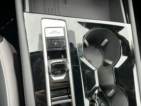 New 2026 Volkswagen Atlas Peak Edition image 20