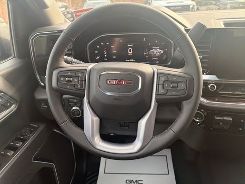 New 2026 GMC Sierra 1500 Elevation AWD/4WD image 17