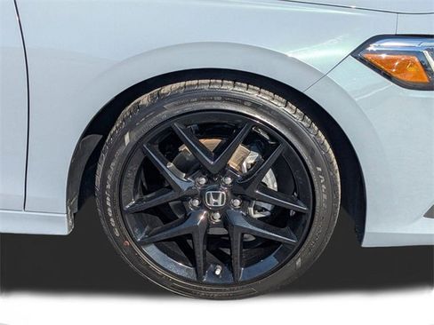 Used 2023 Honda Civic Sport image 10