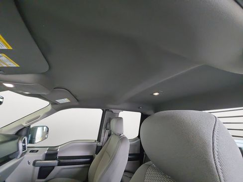 Used 2018 Ford F150 XLT AWD/4WD image 12