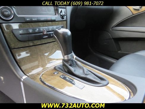Used 2007 Mercedes-Benz E 350 4MATIC Sedan image 13
