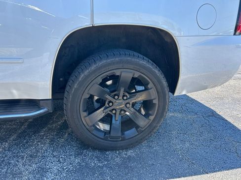 Used 2019 Chevrolet Tahoe Premier w/ Max Trailering Package AWD/4WD image 27