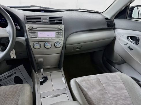 Used 2011 Toyota Camry LE w/ Fleet Convenience Pkg FWD image 25