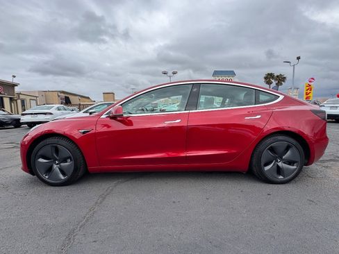 Used 2020 Tesla Model 3 Standard Range Plus image 8