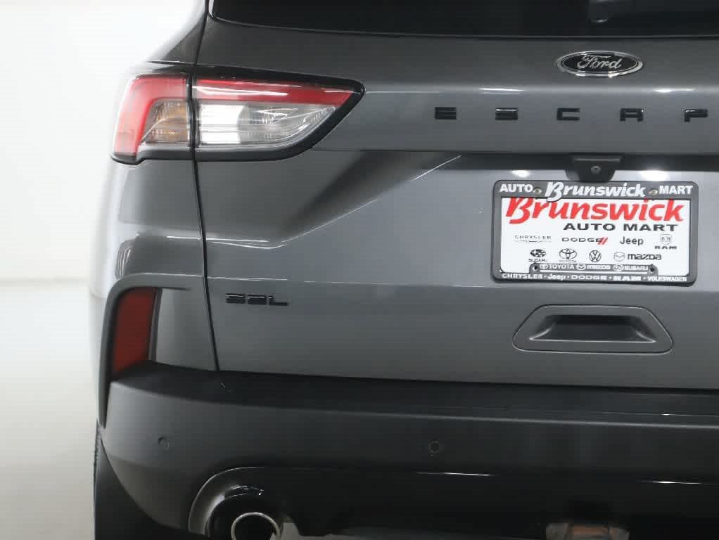 Used 2021 Ford Escape SEL w/ SEL Stealth AWD Package image 43