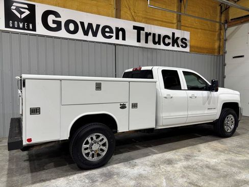 Used 2015 Chevrolet Silverado 3500 LT w/ LT Fleet Convenience Package AWD/4WD image 6