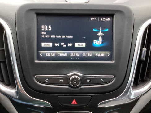 Used 2018 Chevrolet Equinox LS image 5