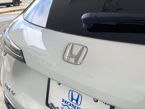 Used 2026 Honda HR-V LX image 33