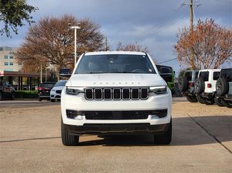 Used 2025 Jeep Wagoneer 4WD video 2