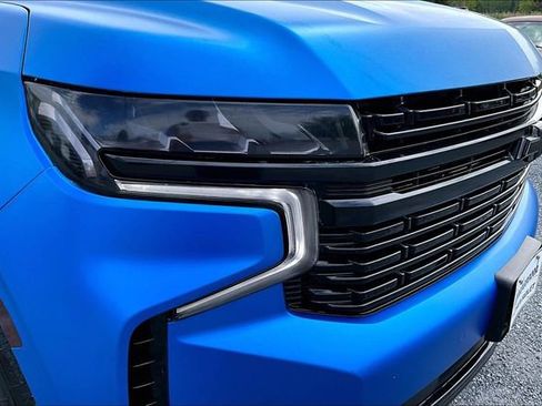 Used 2022 Chevrolet Suburban Premier image 31